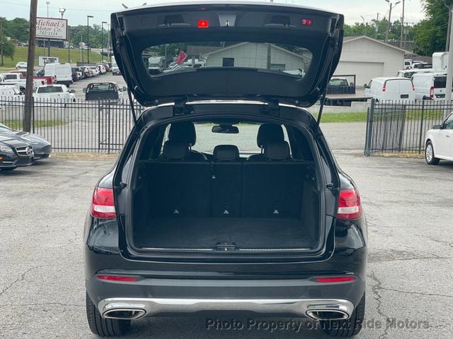 2017 Mercedes-Benz GLC 2017 MERCEDES-BENZ GLC300 1-OWNER SERVICED WARRANTY 615-730-9991 - 23008898 - 17