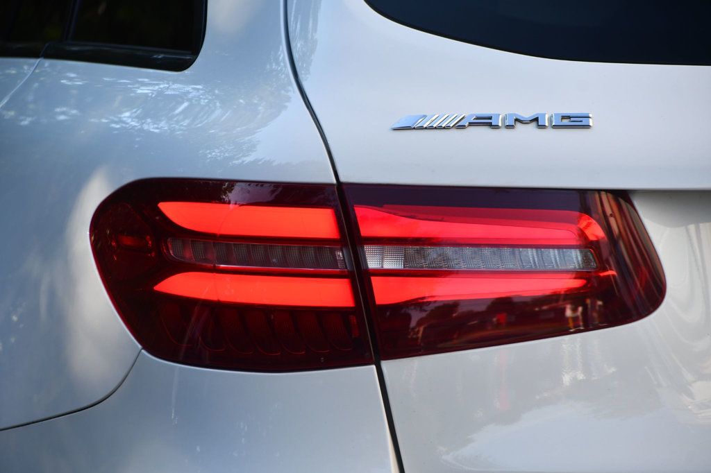 2017 Mercedes Benz GLC AMG 43 4MATIC photo 6