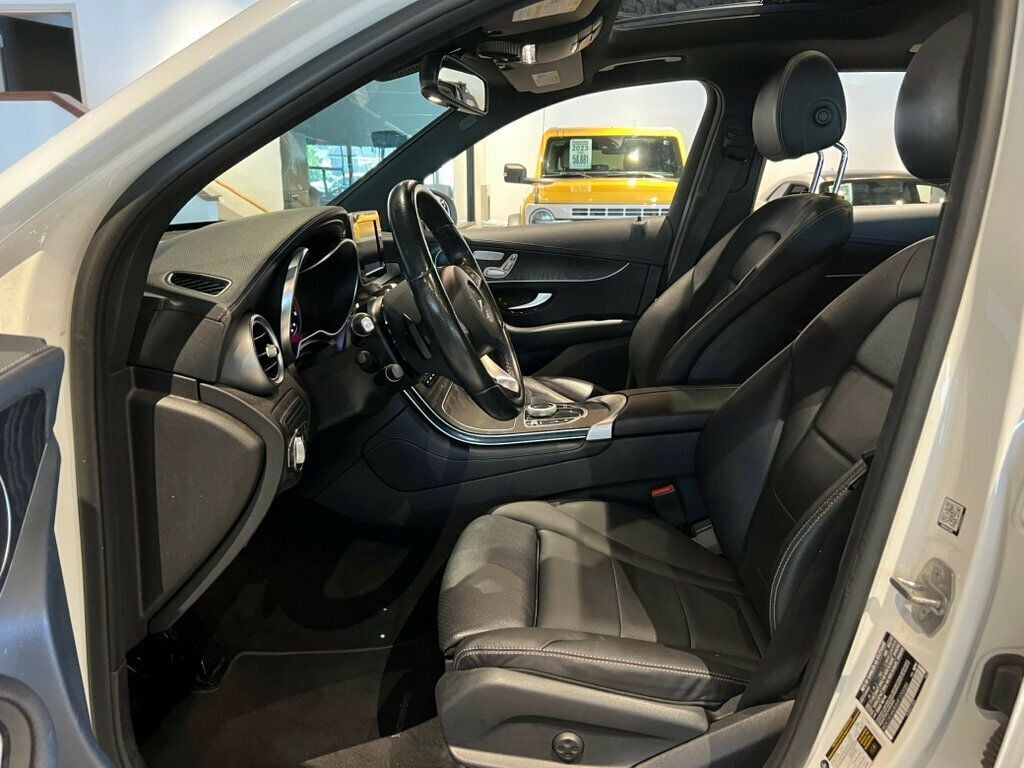 2017 Mercedes-Benz GLC AWD/PremiumPkg/SportPkg/NightPkg/PanoRoof/HtdSeats/20"AMG Wheels - 22910842 - 14