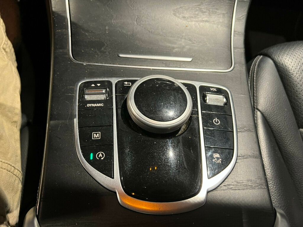 2017 Mercedes-Benz GLC AWD/PremiumPkg/SportPkg/NightPkg/PanoRoof/HtdSeats/20"AMG Wheels - 22910842 - 20