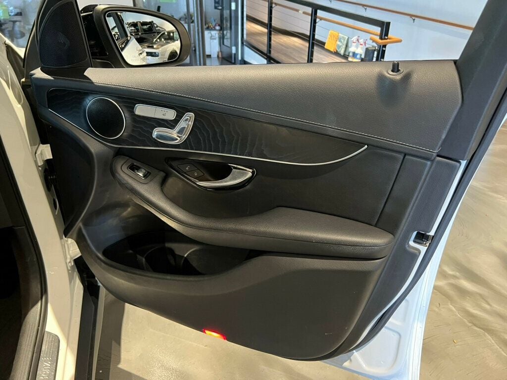 2017 Mercedes-Benz GLC AWD/PremiumPkg/SportPkg/NightPkg/PanoRoof/HtdSeats/20"AMG Wheels - 22910842 - 29