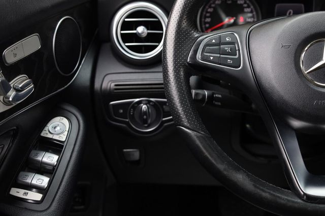2017 Mercedes-Benz GLC GLC 300 - 23026671 - 28