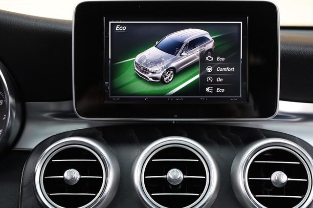 2017 Mercedes-Benz GLC GLC 300 - 23026671 - 36