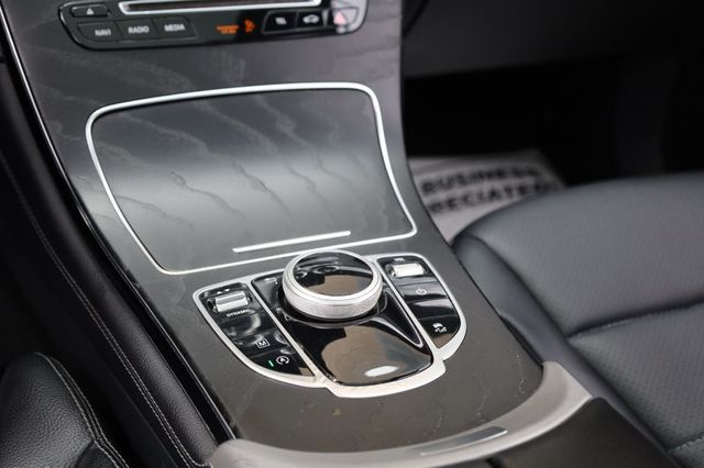 2017 Mercedes-Benz GLC GLC 300 - 23026671 - 44