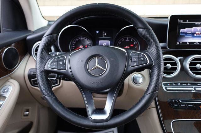2017 Mercedes-Benz GLC GLC300 - 23048919 - 26