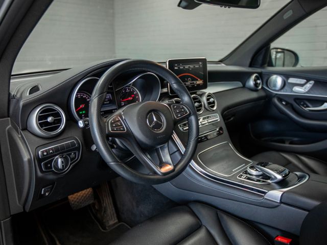 2017 Mercedes-Benz GLC GLC 300 4MATIC SUV - 23006742 - 16