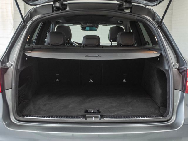 2017 Mercedes-Benz GLC GLC 300 4MATIC SUV - 23006742 - 28