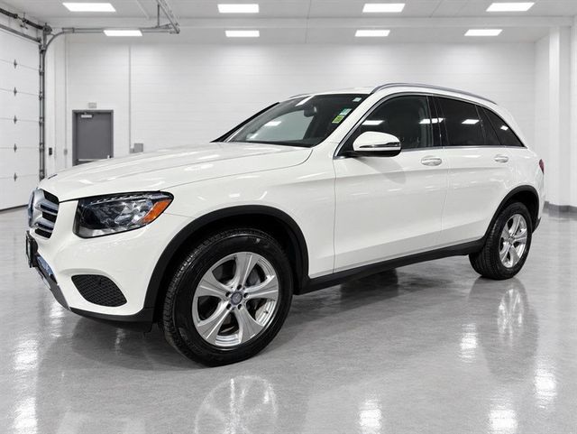 2017 Mercedes-Benz GLC GLC 300 4MATIC SUV - 23091935 - 10