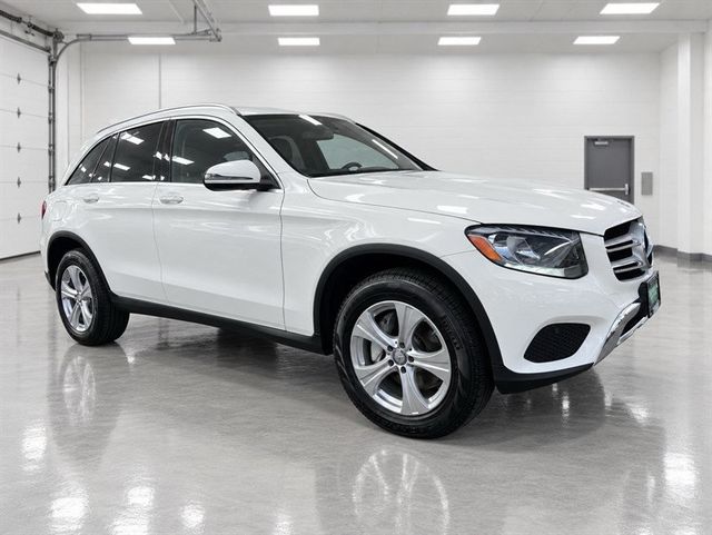 2017 Mercedes-Benz GLC GLC 300 4MATIC SUV - 23091935 - 8