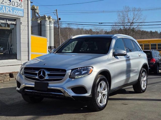 2017 Mercedes-Benz GLC GLC 300 4MATIC SUV - 22993965 - 3