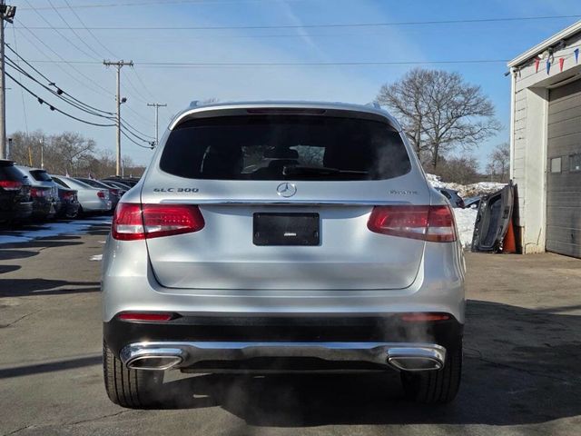 2017 Mercedes-Benz GLC GLC 300 4MATIC SUV - 22993965 - 6
