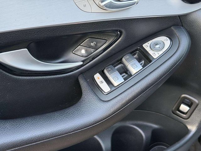 2017 Mercedes-Benz GLC GLC 300 4MATIC SUV - 22986771 - 10