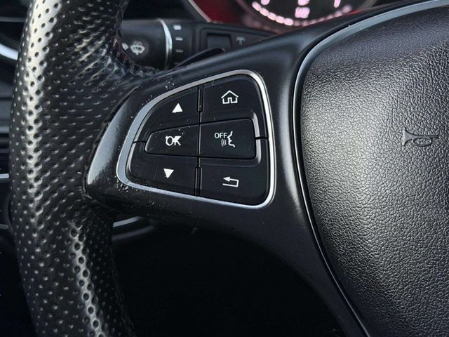 2017 Mercedes-Benz GLC GLC 300 4MATIC SUV - 22986771 - 36