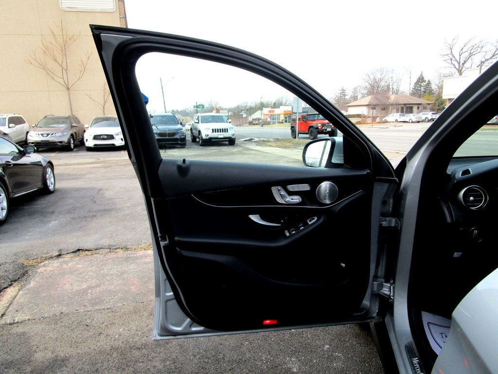 2017 Mercedes-Benz GLC GLC 300 4MATIC SUV - 22985552 - 26