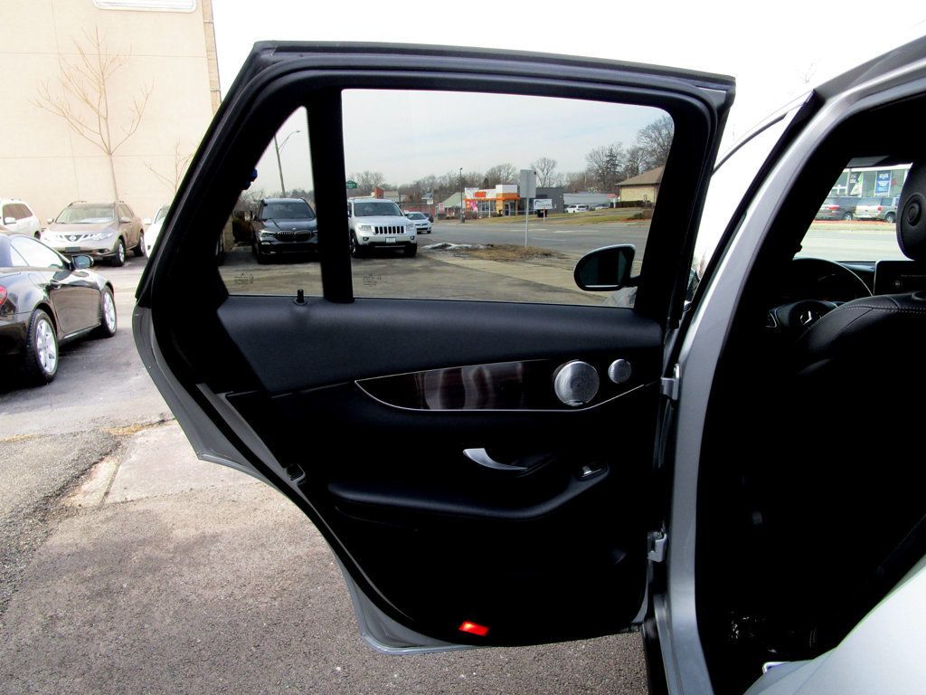 2017 Mercedes-Benz GLC GLC 300 4MATIC SUV - 22985552 - 28