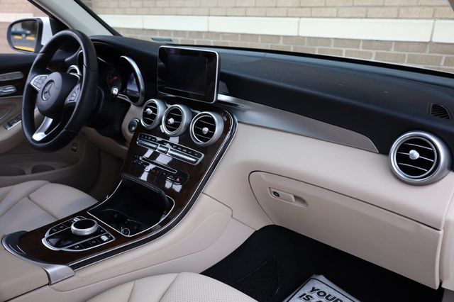 2017 Mercedes-Benz GLC GLC 300 4MATIC SUV - 22969264 - 24