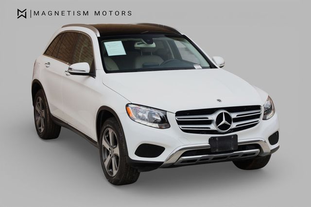 2017 Mercedes-Benz GLC GLC 300 4MATIC SUV - 22969264 - 3