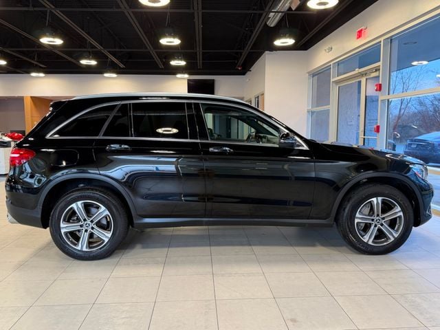 2017 Mercedes-Benz GLC GLC 300 4MATIC SUV - 23008742 - 14