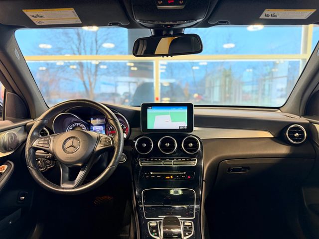 2017 Mercedes-Benz GLC GLC 300 4MATIC SUV - 23008742 - 33