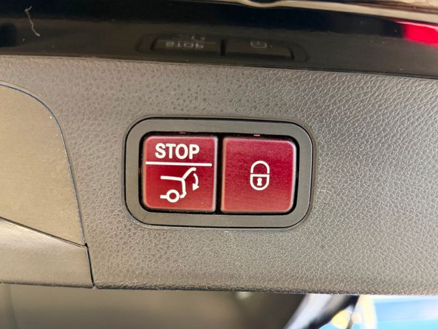 2017 Mercedes-Benz GLC GLC 300 4MATIC SUV - 23008742 - 35