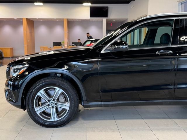 2017 Mercedes-Benz GLC GLC 300 4MATIC SUV - 23008742 - 7
