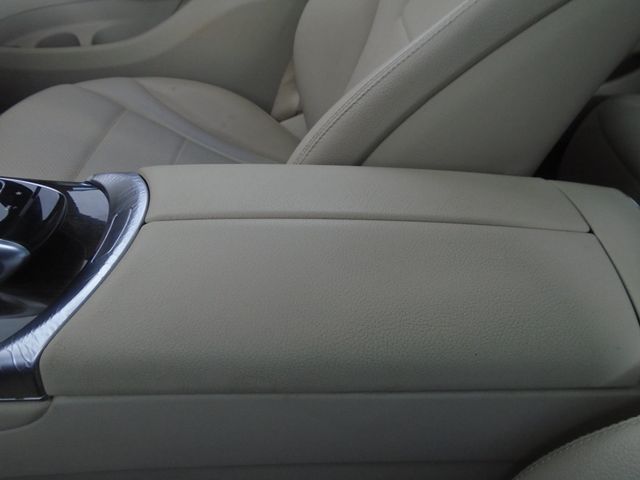 2017 Mercedes-Benz GLC GLC 300 4MATIC SUV - 22948185 - 23