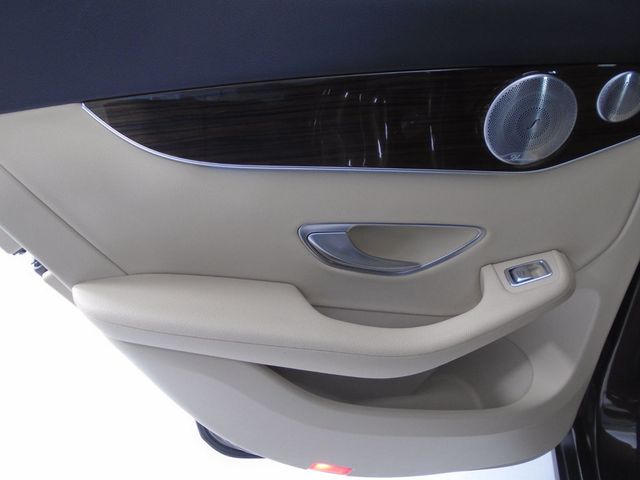 2017 Mercedes-Benz GLC GLC 300 4MATIC SUV - 22948185 - 30