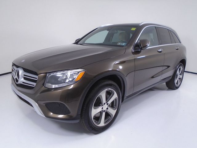 2017 Mercedes-Benz GLC GLC 300 4MATIC SUV - 22948185 - 6