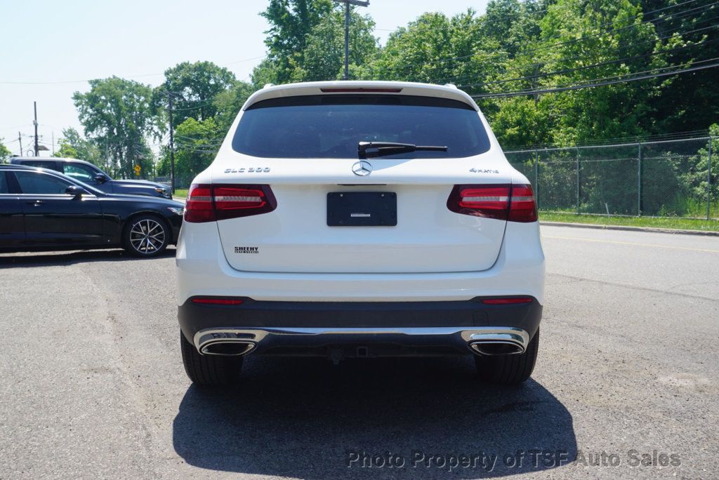 2017 Mercedes-Benz GLC GLC 300 4MATIC SUV - 23029509 - 5