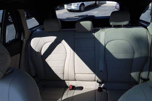 2017 Mercedes-Benz GLC GLC 300 SUV - 22989526 - 12