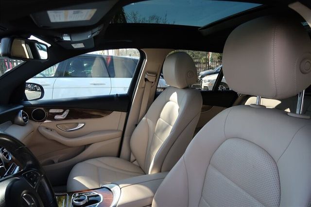 2017 Mercedes-Benz GLC GLC 300 SUV - 22989526 - 7