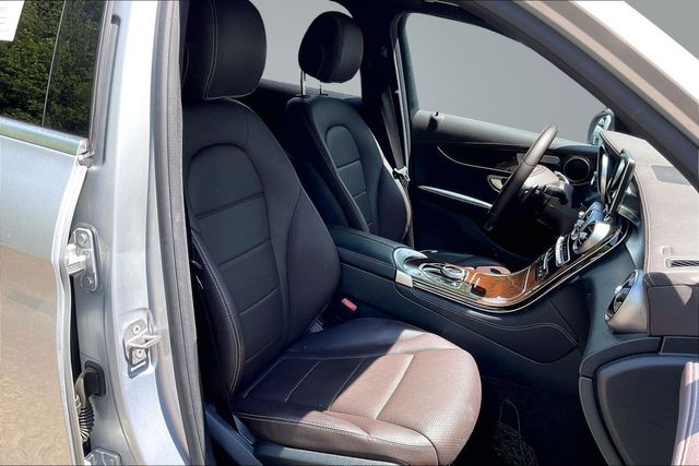 2017 Mercedes-Benz GLC GLC 300 SUV - 23023555 - 13