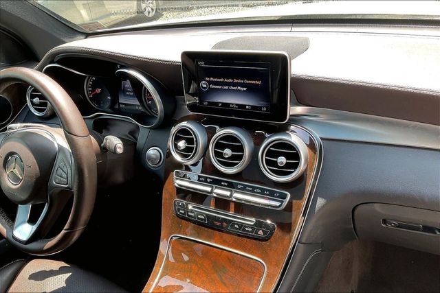 2017 Mercedes-Benz GLC GLC 300 SUV - 23023555 - 30