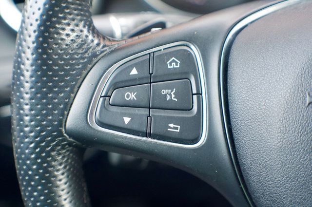 2017 Mercedes-Benz GLC LocalTrade/4MATIC/Premium2Pkg/BurmesterPremiumAudio/NAV - 22984025 - 19