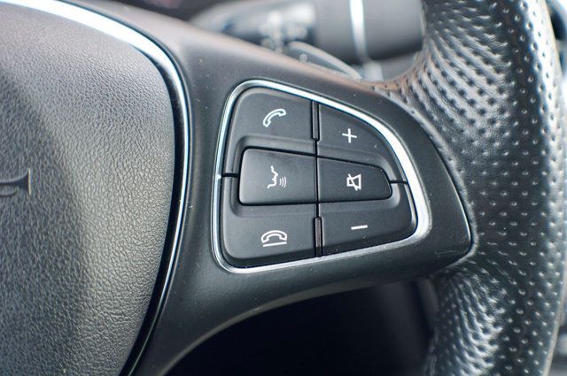 2017 Mercedes-Benz GLC LocalTrade/4MATIC/Premium2Pkg/BurmesterPremiumAudio/NAV - 22984025 - 20