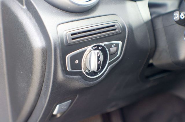 2017 Mercedes-Benz GLC LocalTrade/4MATIC/Premium2Pkg/BurmesterPremiumAudio/NAV - 22984025 - 33