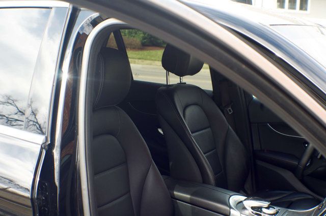 2017 Mercedes-Benz GLC LocalTrade/4MATIC/Premium2Pkg/BurmesterPremiumAudio/NAV - 22984025 - 36