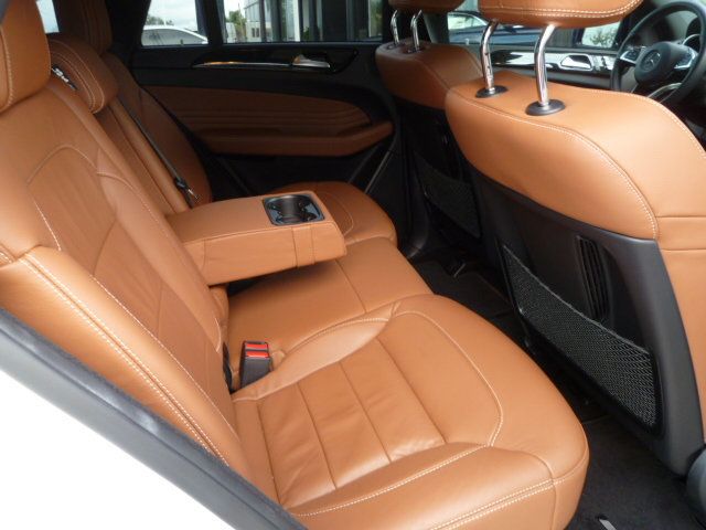 2017 Mercedes-Benz GLE AMG GLE 43 4MATIC Coupe - 17287040 - 4