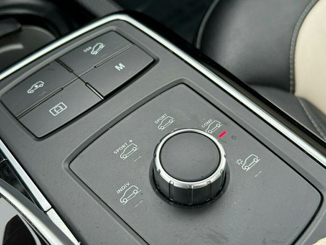 2017 Mercedes-Benz GLE AMG GLE 43 4MATIC Coupe - 22994348 - 28