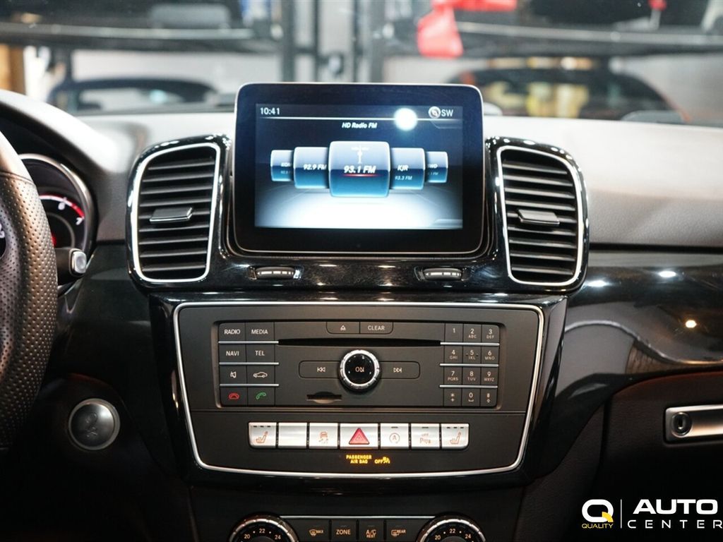 2017 Mercedes-Benz GLE GLE 400 4MATIC SUV - 23029801 - 17