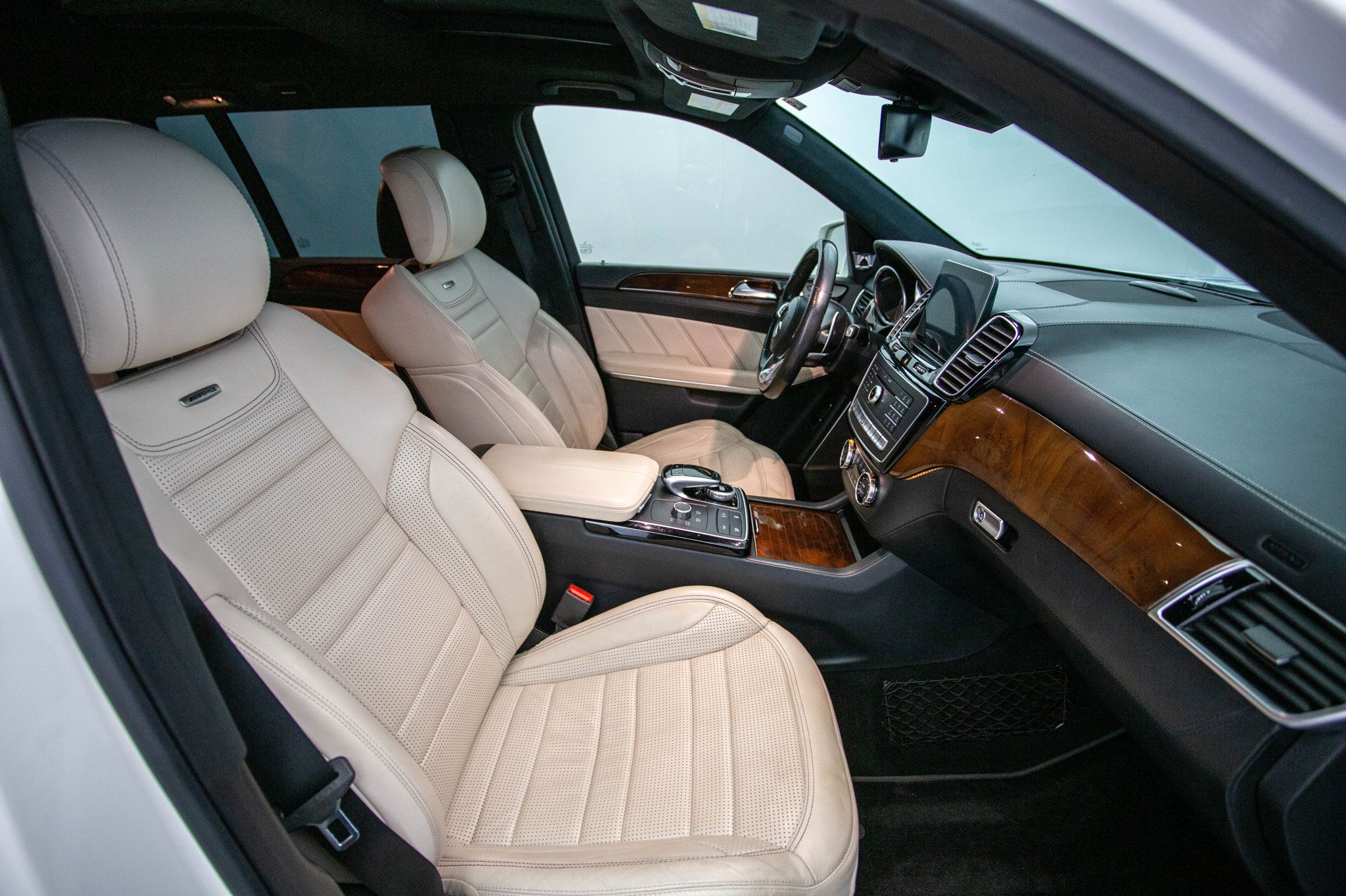 2017 Mercedes Benz GLS AMG 63 4MATIC photo 21