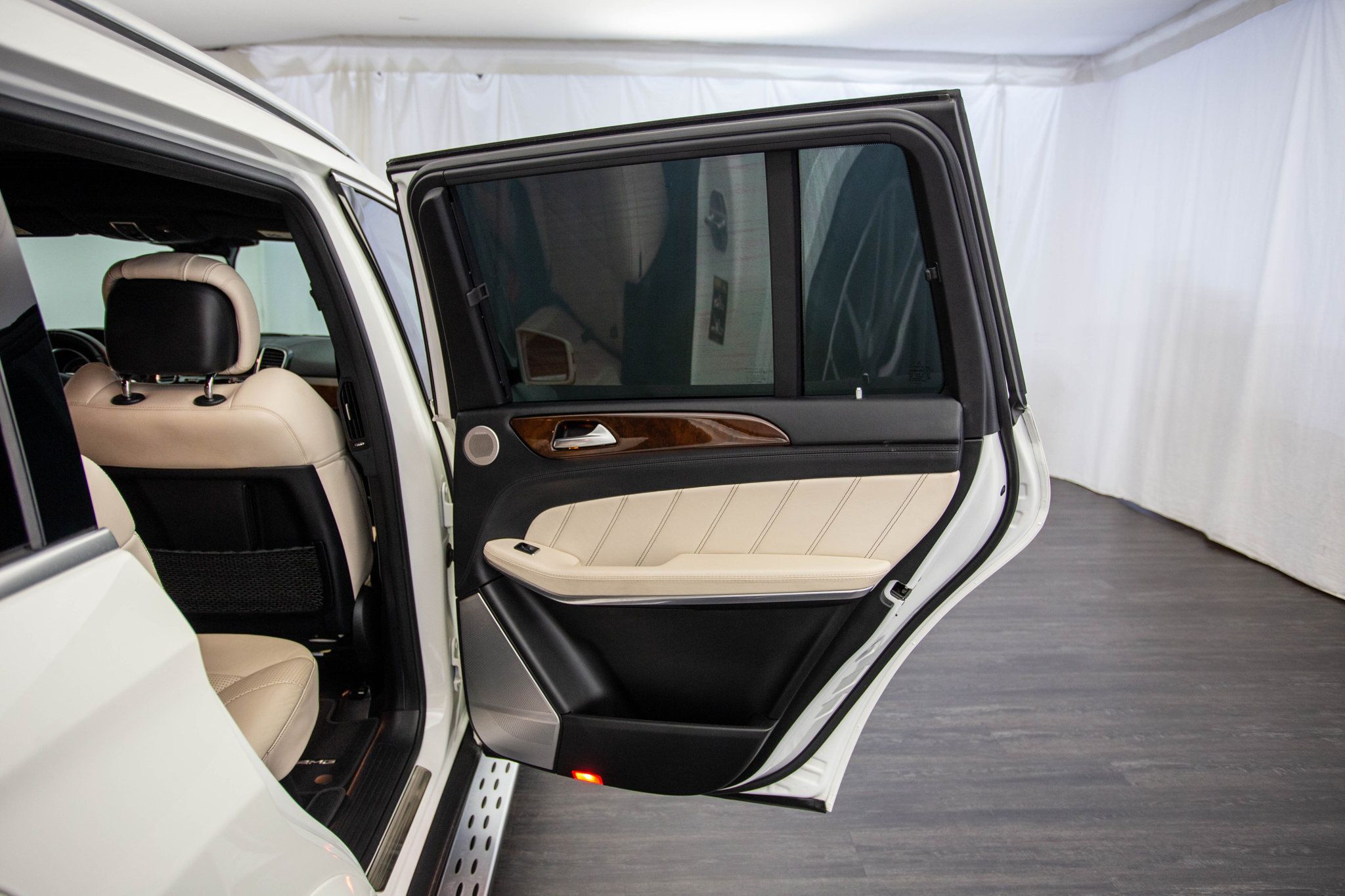 2017 Mercedes Benz GLS AMG 63 4MATIC photo 24