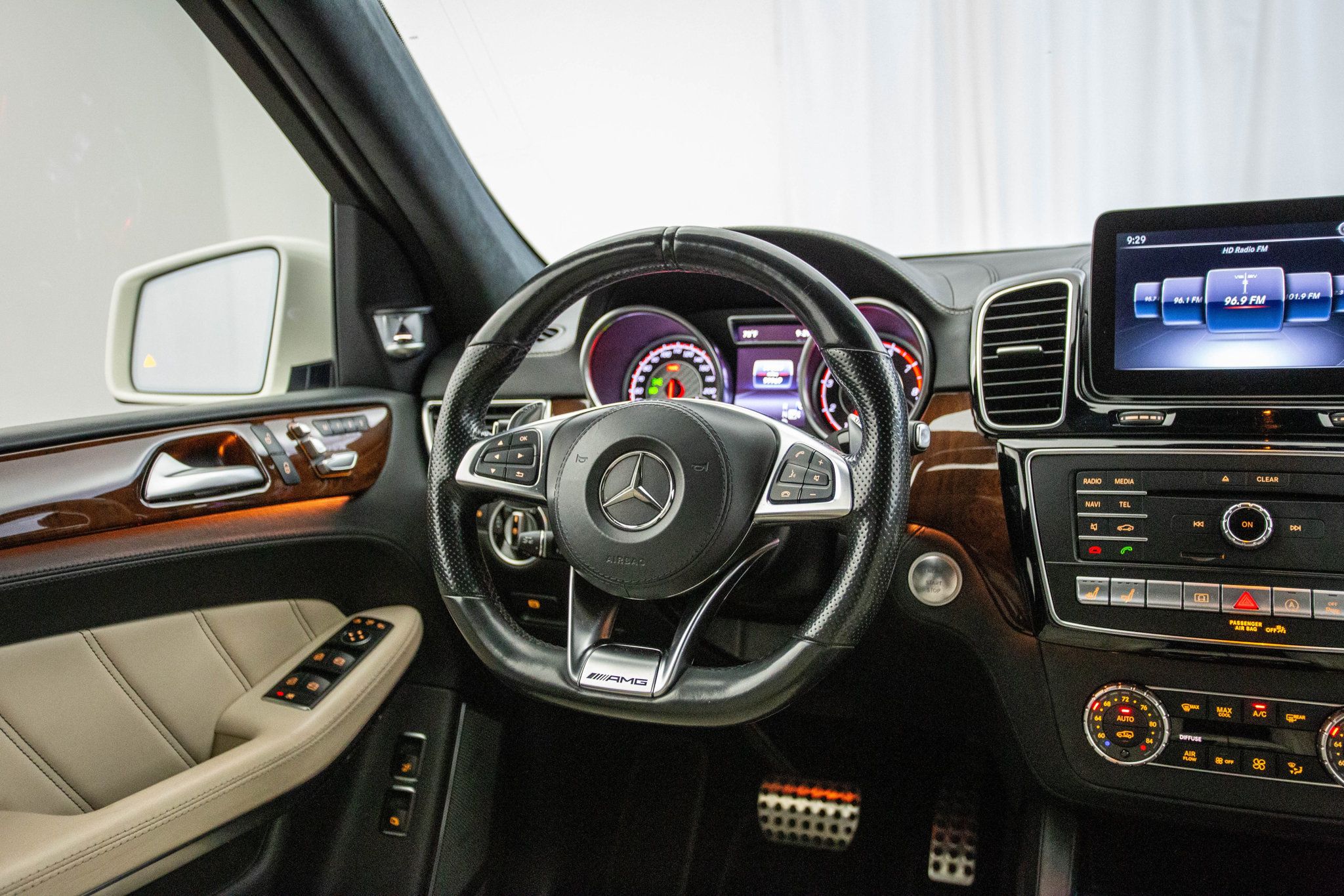 2017 Mercedes Benz GLS AMG 63 4MATIC photo 5