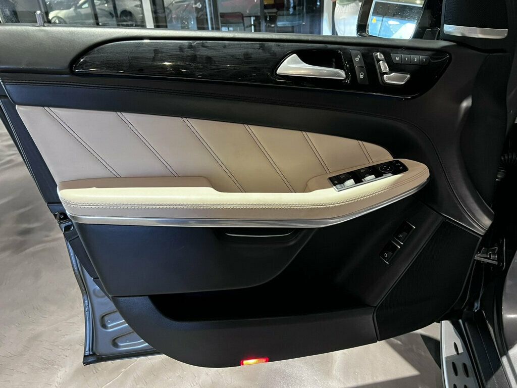 2017 Mercedes-Benz GLS AMGNightStylingPkg/HarmonKardon/Navigation/Htd&CldCupHolders - 23073493 - 9