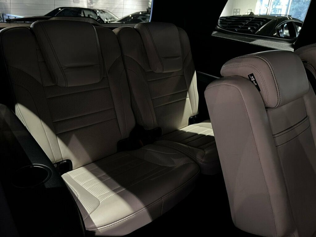 2017 Mercedes-Benz GLS AMGNightStylingPkg/HarmonKardon/Navigation/Htd&CldCupHolders - 23073493 - 22