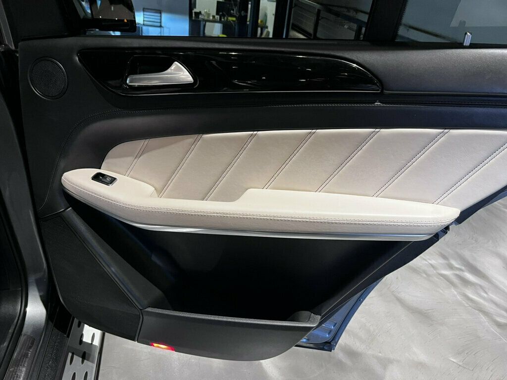 2017 Mercedes-Benz GLS AMGNightStylingPkg/HarmonKardon/Navigation/Htd&CldCupHolders - 23073493 - 24