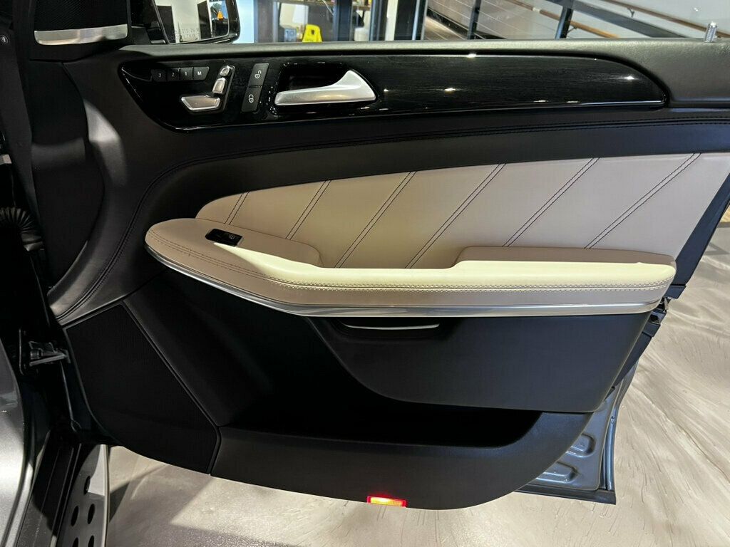 2017 Mercedes-Benz GLS AMGNightStylingPkg/HarmonKardon/Navigation/Htd&CldCupHolders - 23073493 - 29