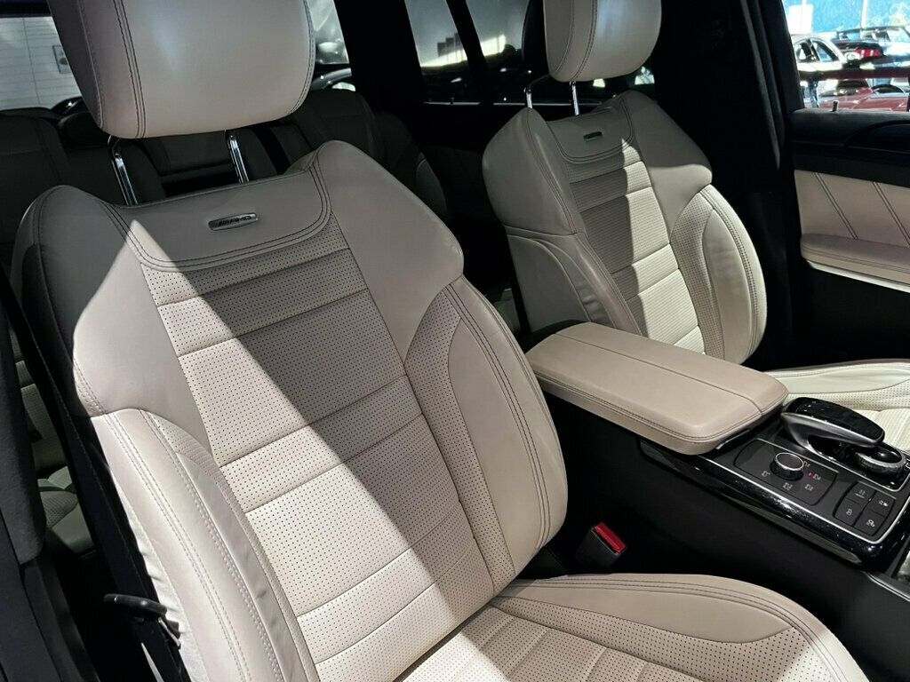 2017 Mercedes-Benz GLS AMGNightStylingPkg/HarmonKardon/Navigation/Htd&CldCupHolders - 23073493 - 31