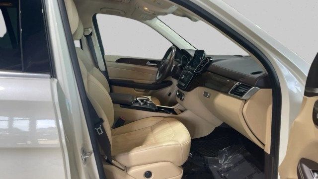 2017 Mercedes-Benz GLS GLS 450 4MATIC SUV - 23005179 - 18