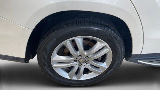 2017 Mercedes-Benz GLS GLS 450 4MATIC SUV - 23005179 - 3